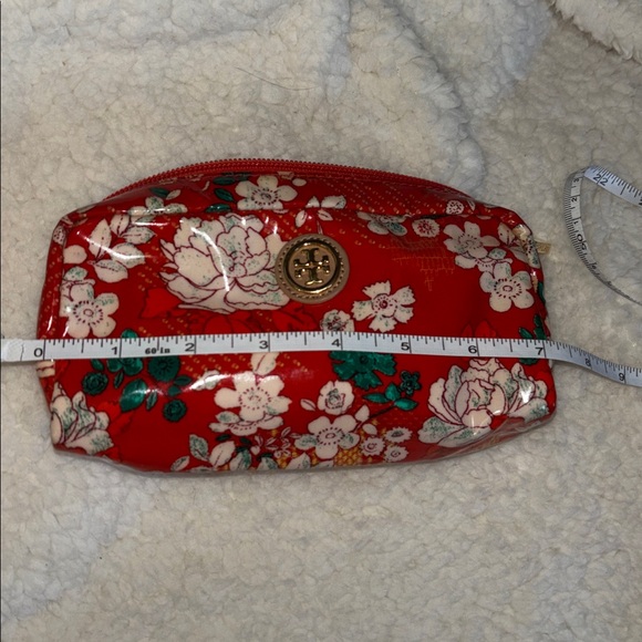 Tory Burch Red and Green Floral Cosmetic Case - Picture 4 of 6